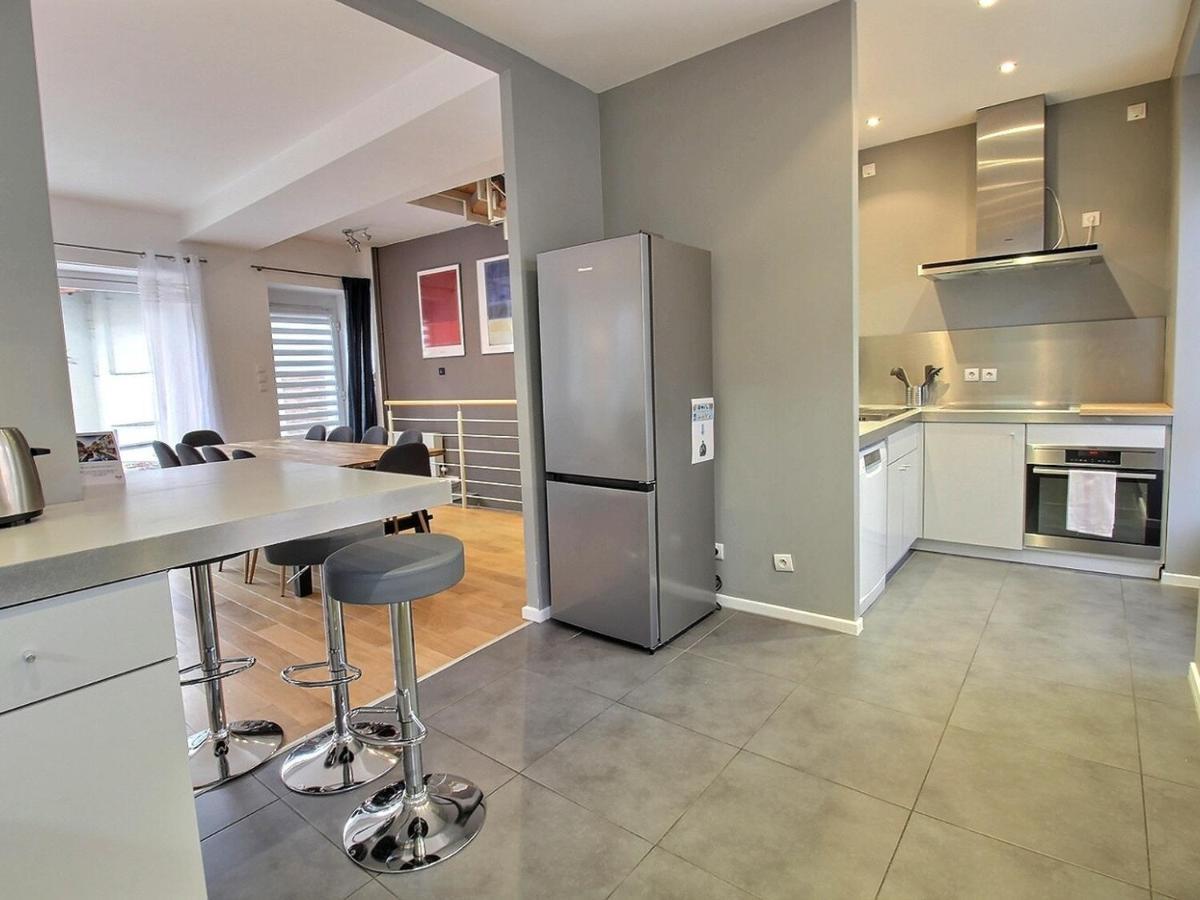 Holiday home Maison De Caractere Avec Jacuzzi Et Parking A Deux Pas Du Centre Historique De - Fr-1-722-3 *