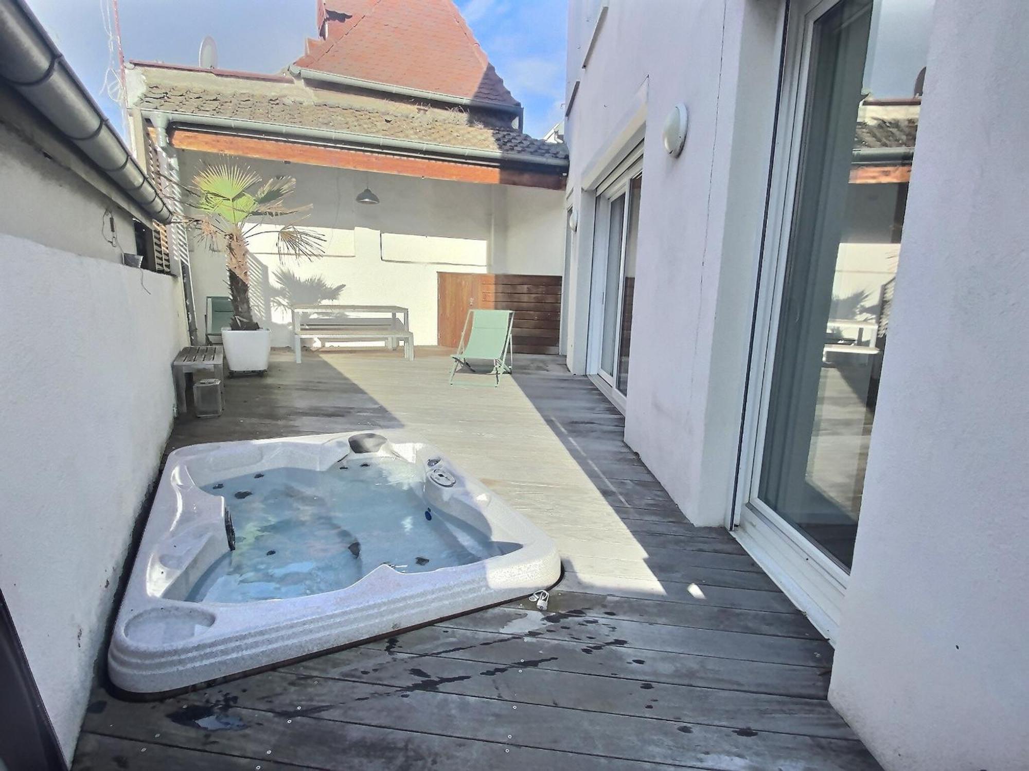 Maison De Caractere Avec Jacuzzi Et Parking A Deux Pas Du Centre Historique De - Fr-1-722-3 Holiday home